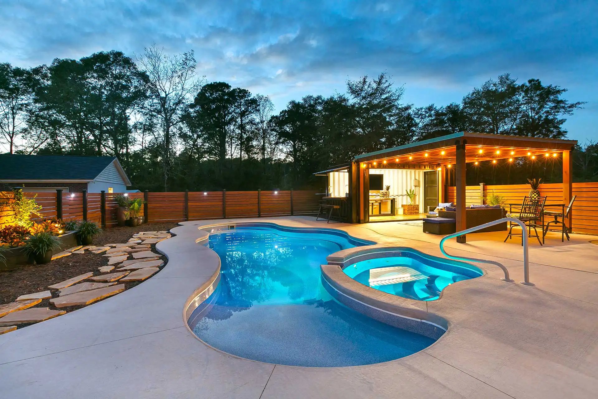 Fiberglass pool with bubblers — Heritage Pools project